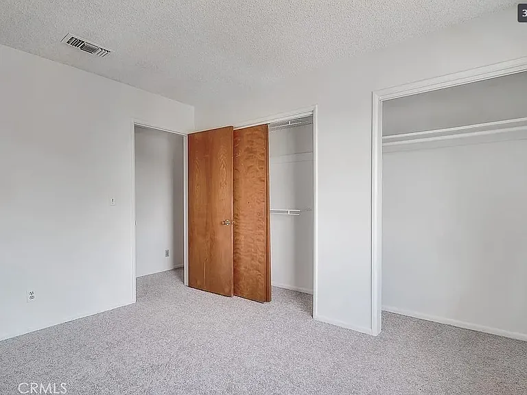 6310 Avenue De Palma — Photo 25