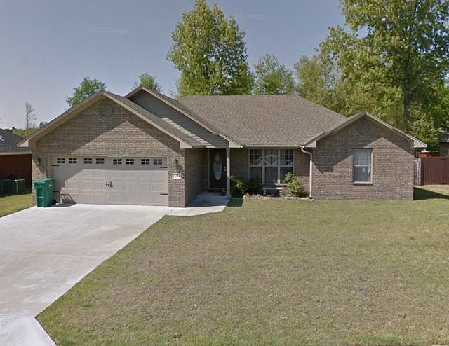 1st image of 339 Thornwood Ln