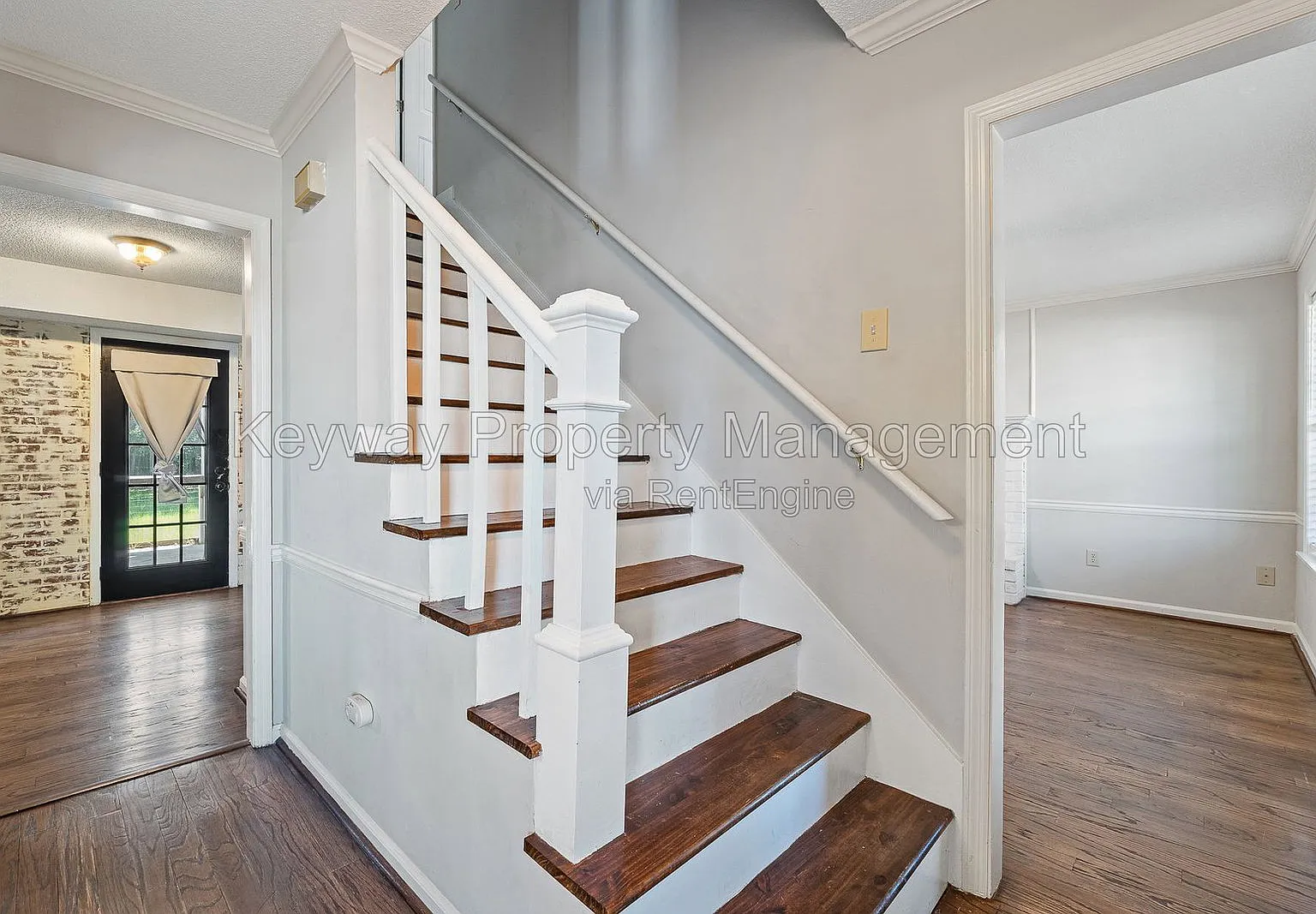 3 bed, 2.5 bath, 1592 sqft, $1,850 — Photo 3