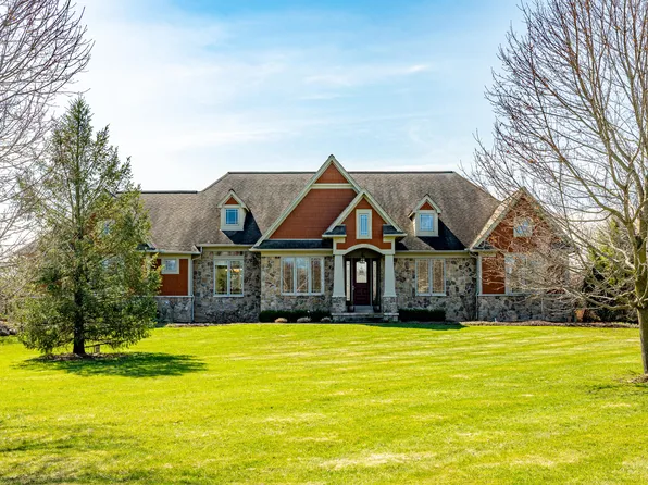 4423 Stonemeadow Ct, Ann Arbor, MI 48103