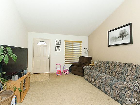 4th image of 2144 Village Dr