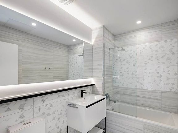 4th image of 292 Linden Blvd #3R