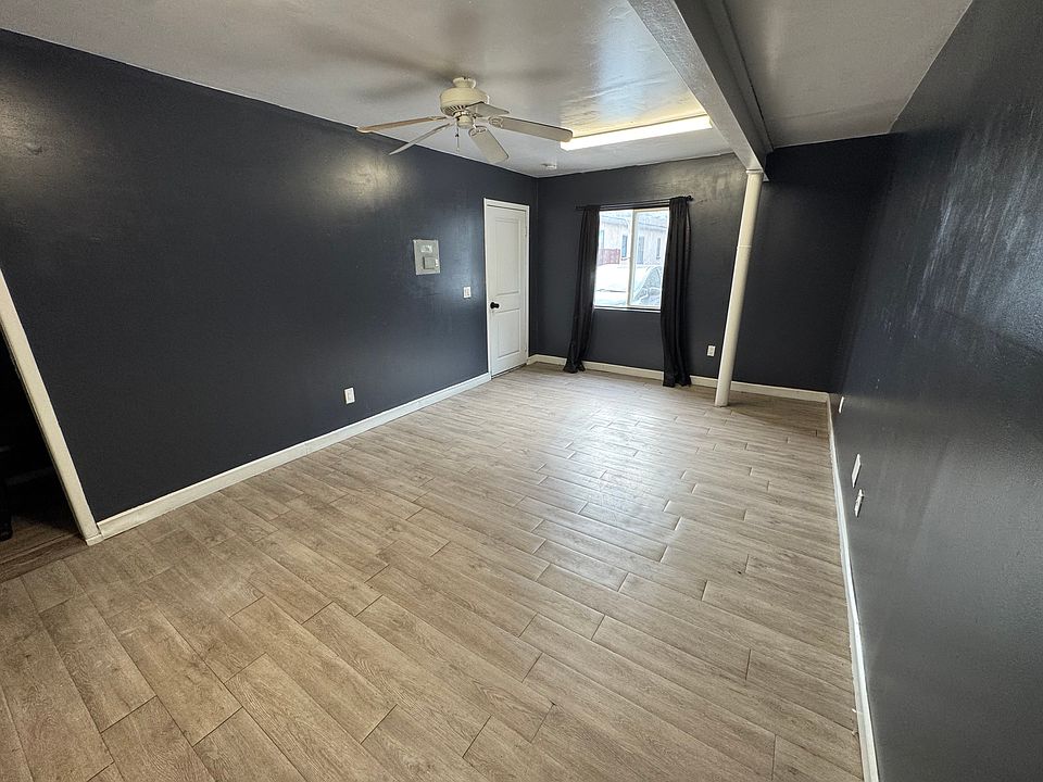1st image of 817 W 30th St #304