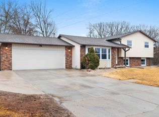 499 Tyrolian Dr, Green Bay, WI 54302