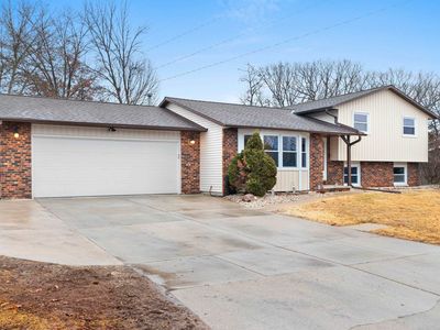 499 Tyrolian Dr, Green Bay, WI, 54302