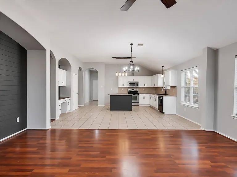 3417 Cypress Village Dr — Photo 18