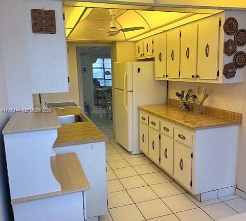 5th image of 301 174th St APT 2217