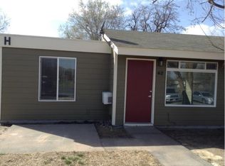 690 SW 9th St #H42, Hermiston, OR 97838