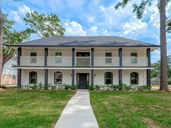 1011 Klamath Ln, Houston, TX 77090