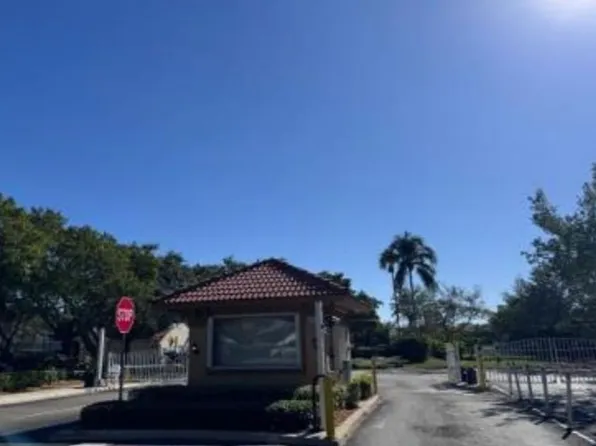 3421 SW 195th Ave, Miramar, FL 33029