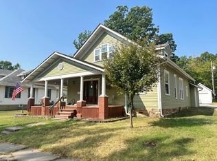 304 N Main St, El Dorado Springs, MO 64744
