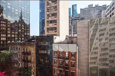 321 East 48th Street