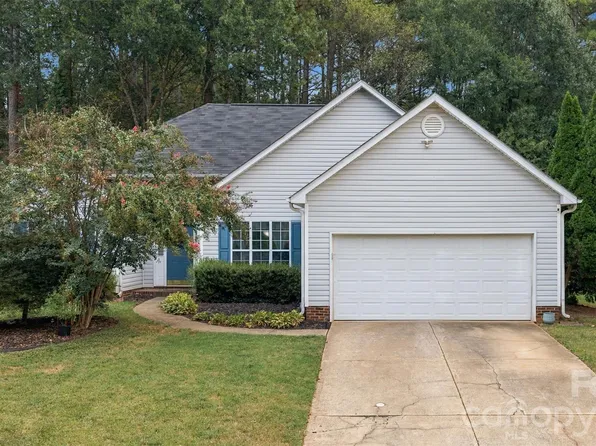 9123 Windknob Ct, Huntersville, NC 28078