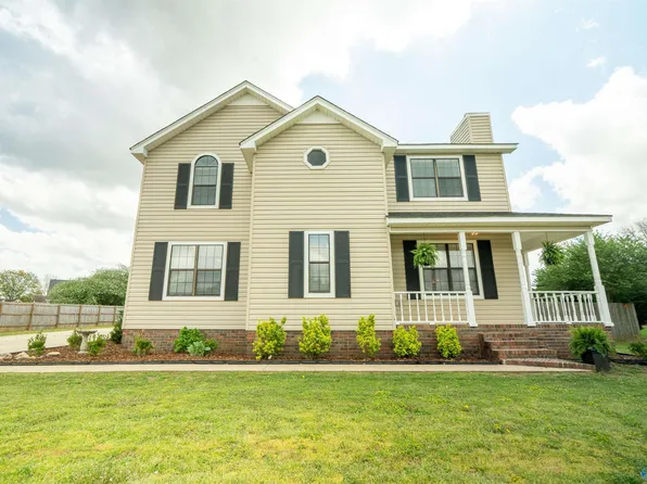 333 Highland Dr, Moulton, AL 35650