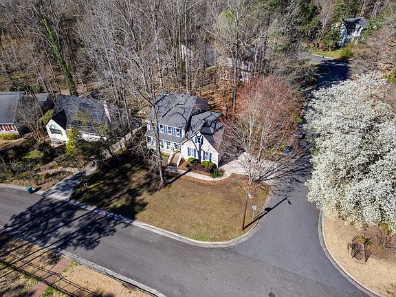 3rd image of 2300 Parkside Dr