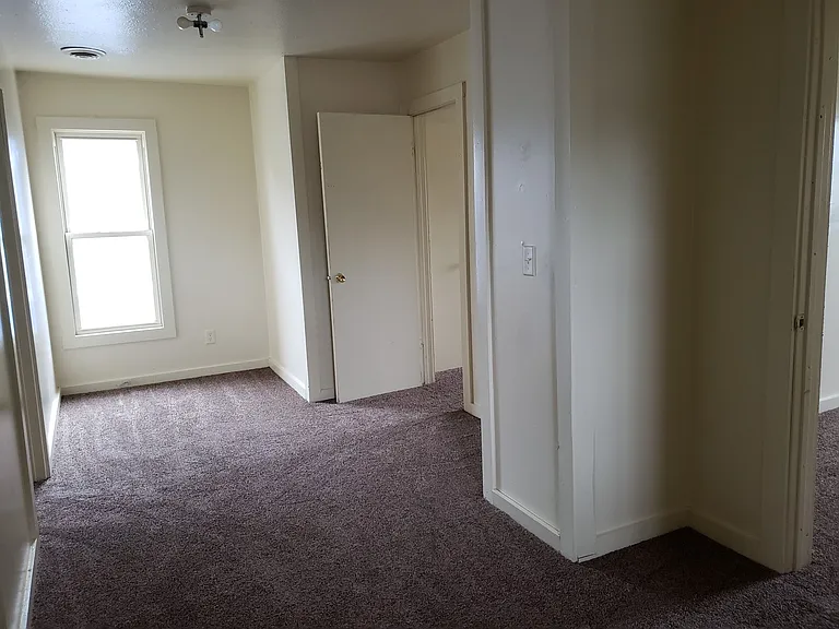 1617 Hamilton St — Photo 11