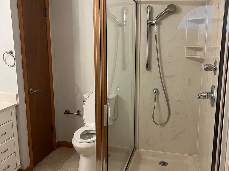 2409 Kimberly Dr — Photo 7