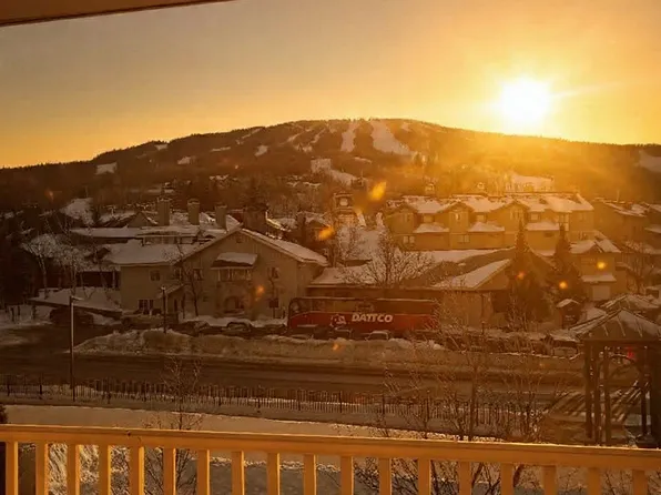 (undisclosed Address), South Londonderry, VT 05155