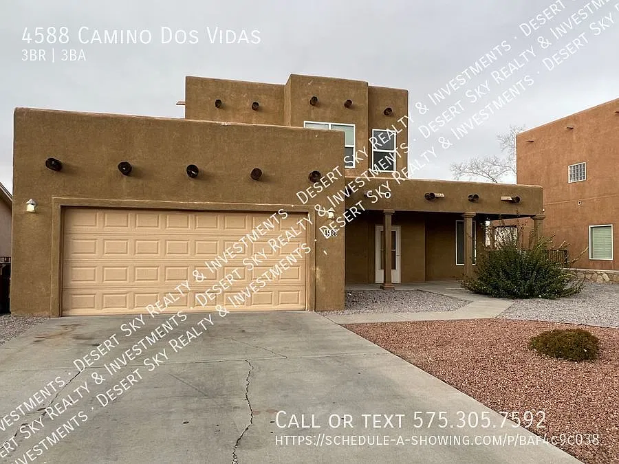3 Bedroom 2.5 Bathroom House — Photo 2