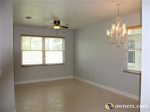 5th image of 5208 Alavista Dr