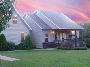 2005 Blackberry Way, Decatur, AR 72722