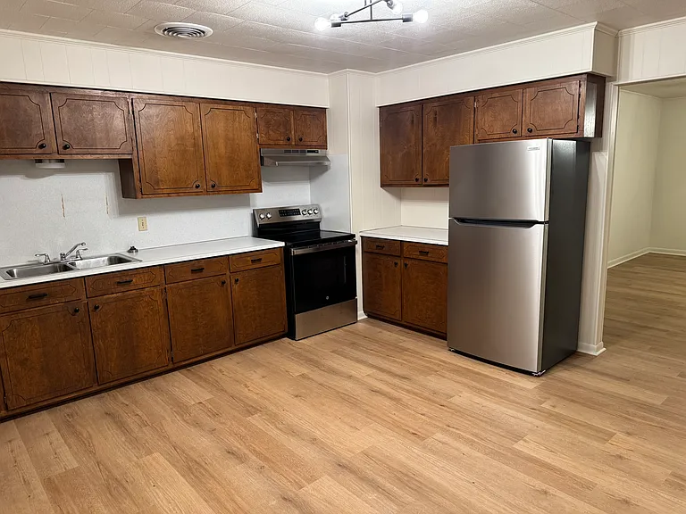 175 Saint Joseph St #1 & 2 — Photo 2