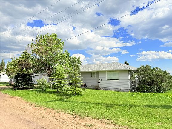 2nd image of 608 1st St