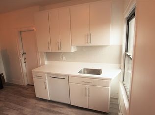 858 Beacon St #107M, Boston, MA 02215