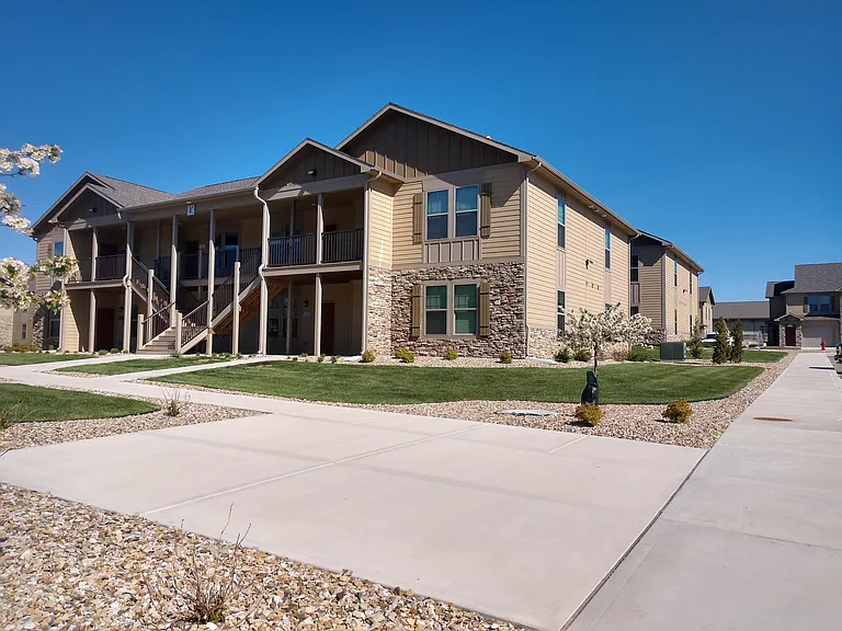 K-Ten Place Apartments — Photo 23