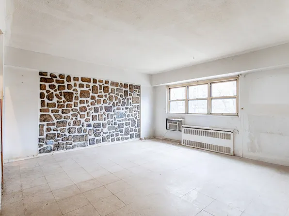 609 Columbus Avenue 4A image 2 of 12
