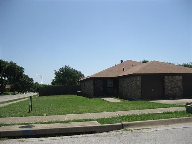 1st image of 801 White Rock St