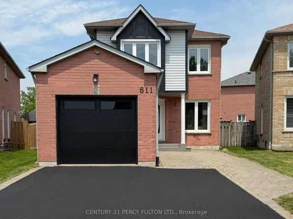 611 Atwood Cres, Pickering, ON L1W 3W7