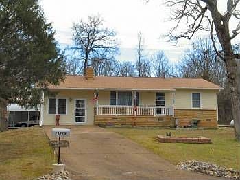 1st image of 36 Iowa Dr