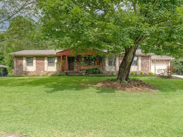 7033 Claymont Dr, Pinson, AL 35126