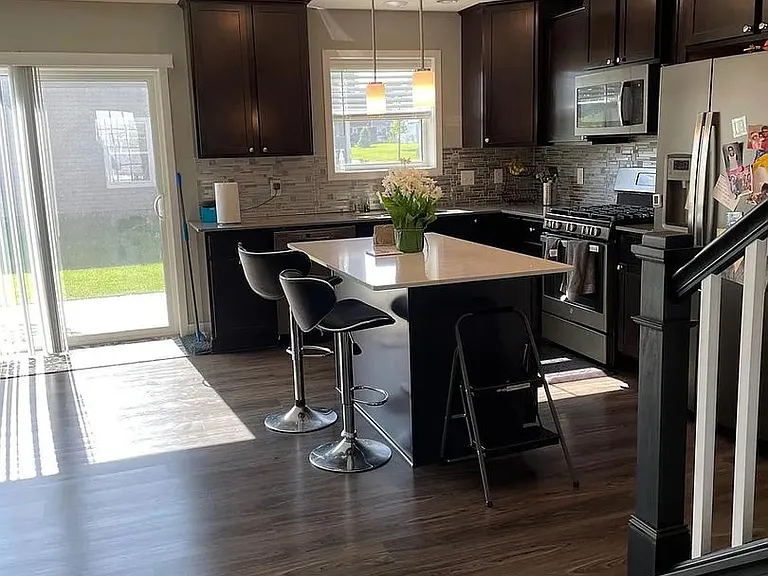 4808 Martingale Dr — Photo 3