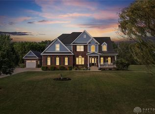 4676 Sullivan Rd, Springfield, OH 45502