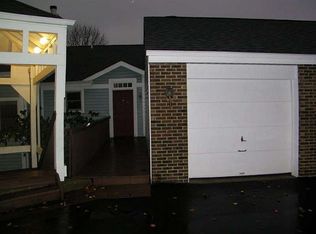 220 Bellpointe Commons, Bellevue, KY