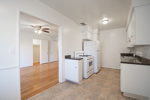 3rd image of 4410 W Martin Luther King Jr Blvd APT 215