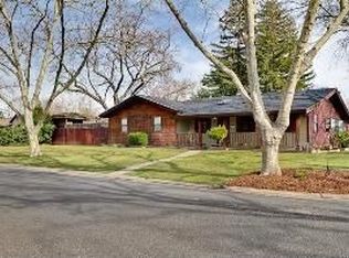 2318 Saint Francis Dr, Sacramento, CA 95821