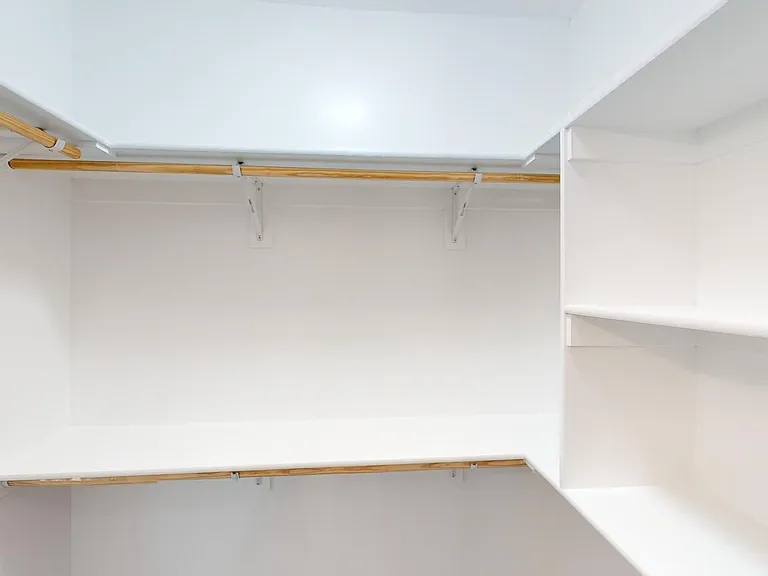 711 Legacy Dr — Photo 13
