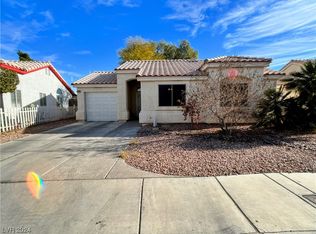 1704 Windchime Dr, Las Vegas, NV 89106