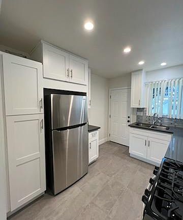 5th image of 1700 N Fairview St #4