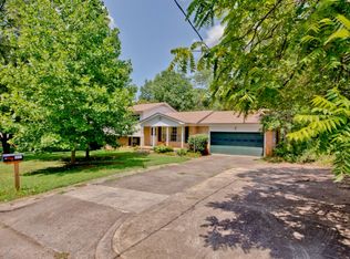 11027 Louis Dr SE, Huntsville, AL 35803