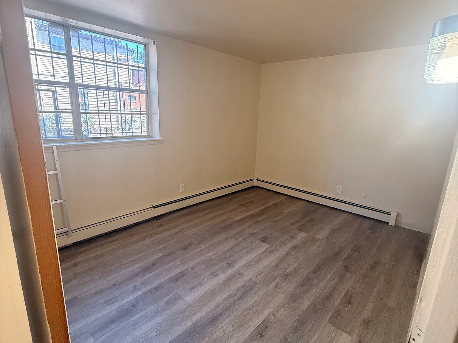 Studio, $1,400 — Photo 2