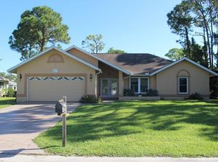 18533 Wisteria Rd, Fort Myers, FL 33967