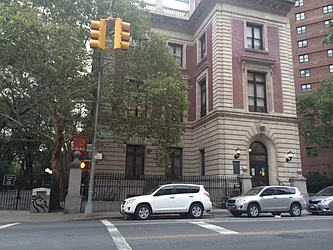 Rented by New York Residence