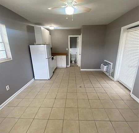 5th image of 70 Davis Blvd APT 1