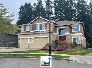 8855 Ellsworth Ct NE, Lacey, WA 98516