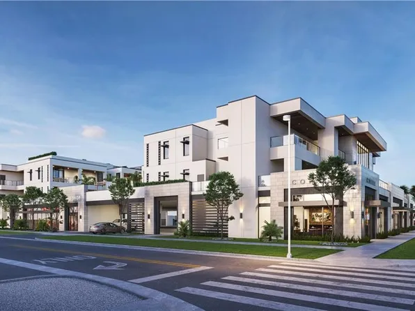 82 9th ST S #303, NAPLES, FL 34102