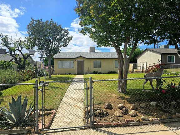 3rd image of 1108 Fairfax Rd